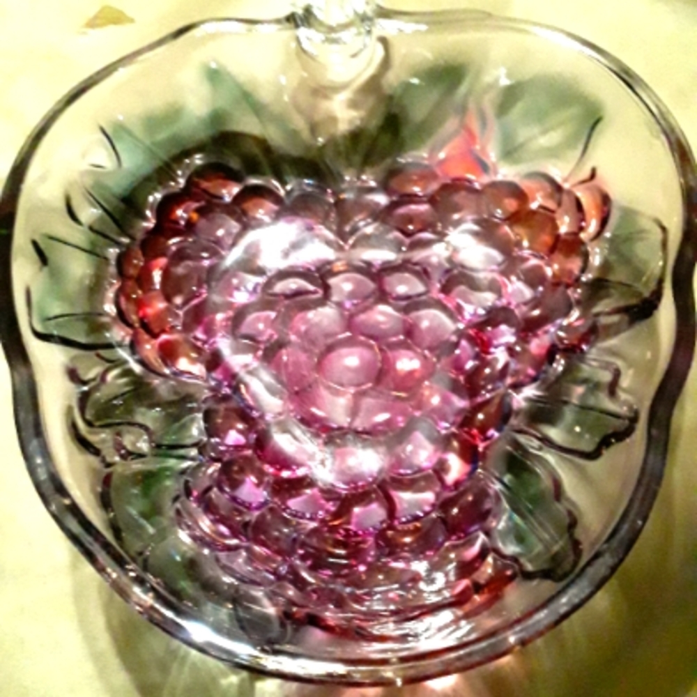 Large Indiana glass Grape shape dish